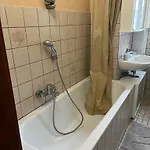 Apartamento Monteurwohnung 1 Ogr In Der Naehe Zur Veltinsarena - Gaestewilli 1