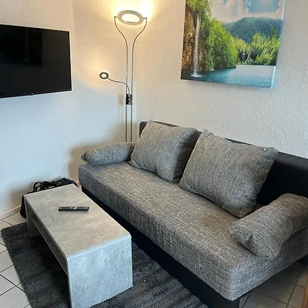 Gaestewohnung 1 Ogr In Der Naehe Zur Veltinsarena - Gaestewilli 1 *